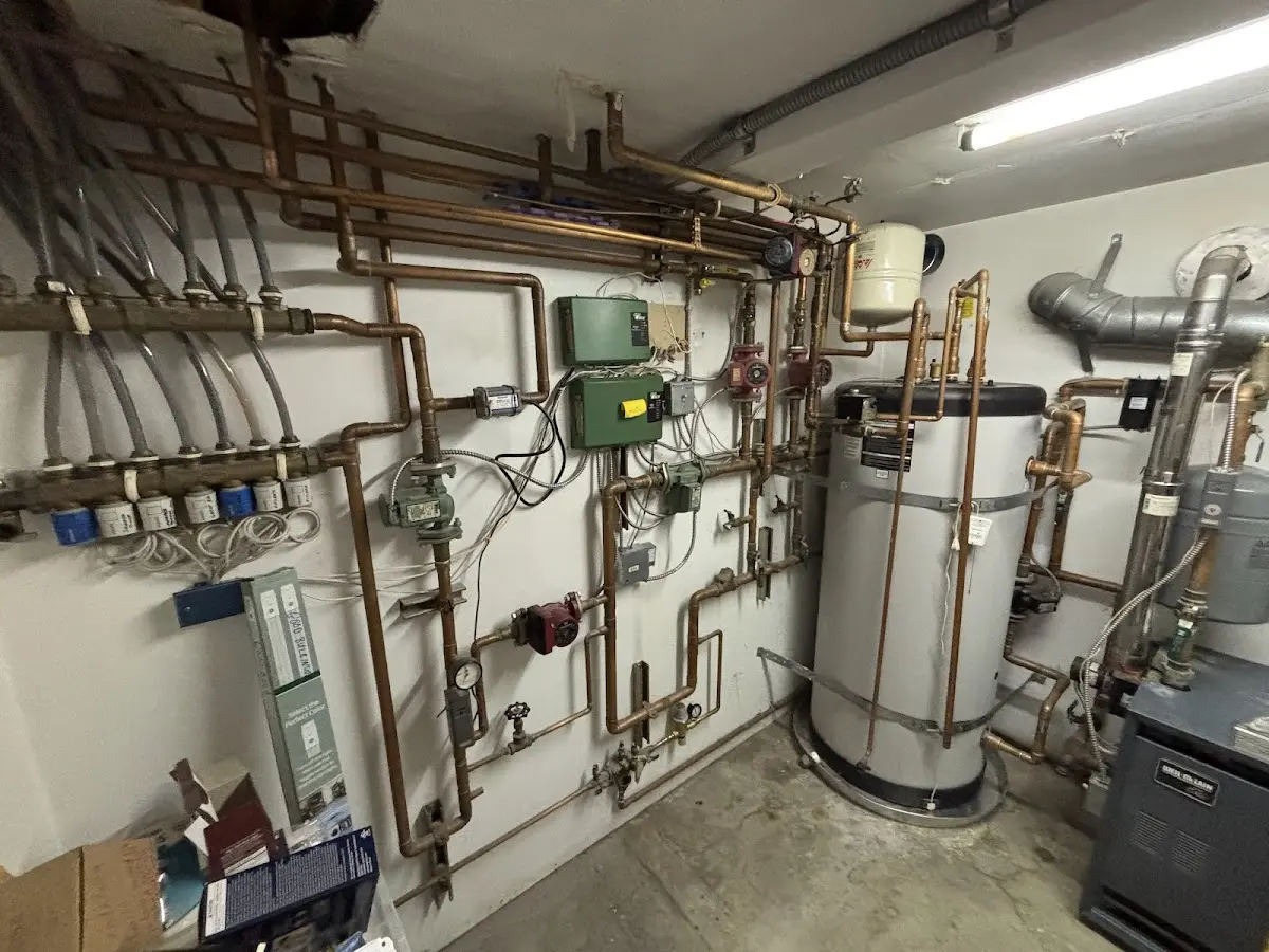 Plumbing services in Scottsdale, AZ